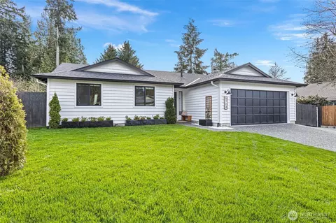 5704 144th St SE, Everett, WA 98208