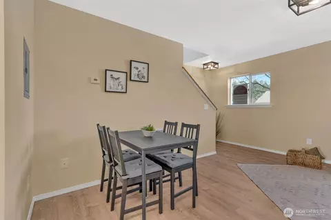 Dining - 9480 Olson Pl SW #E, Seattle, WA 98106 photo 5 of 6