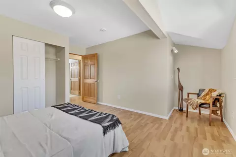Bedroom - 9480 Olson Pl SW #E, Seattle, WA 98106 photo 1 of 5