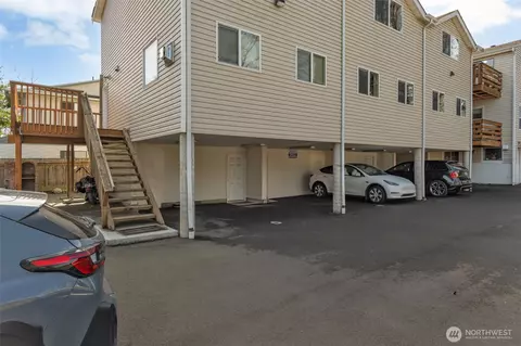 Exterior - 9480 Olson Pl SW #E, Seattle, WA 98106 photo 6 of 6