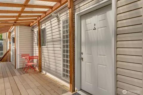 Exterior - 9480 Olson Pl SW #E, Seattle, WA 98106 photo 2 of 6