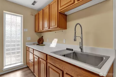 Other - 9480 Olson Pl SW #E, Seattle, WA 98106 photo 10 of 11