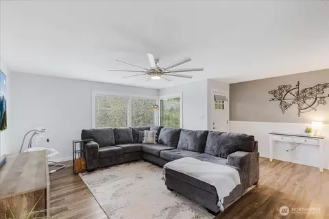 144 Alpha Dr, Longview, WA 98632 photo 5