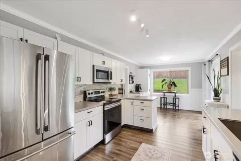144 Alpha Dr, Longview, WA 98632 photo 9