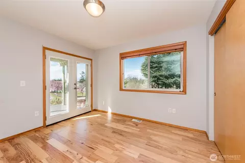Bedroom - 82 Lone Eagle Ln, Sequim, WA 98382 photo 2 of 3