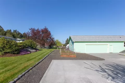 305 W Eunice St, Sequim, WA 98382 photo 8