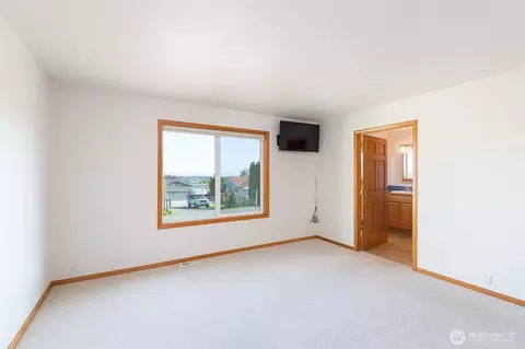 305 W Eunice St, Sequim, WA 98382 photo 21