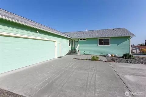 305 W Eunice St, Sequim, WA 98382 photo 11