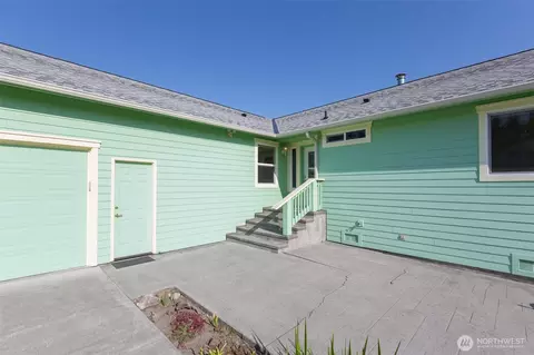 305 W Eunice St, Sequim, WA 98382 photo 12