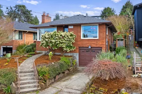 5753 NE 61st St, Seattle, WA 98115