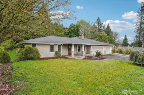 2050 Cascade Way, Longview, WA 98632