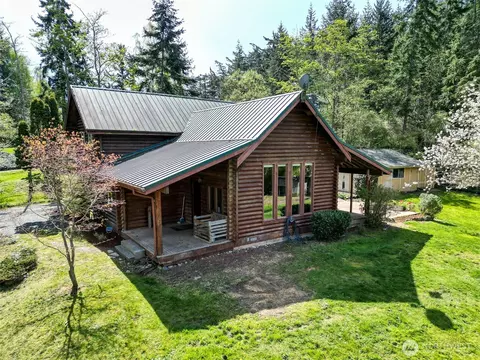 2105 Boulder Meadow Ln, Oak Harbor, WA 98277