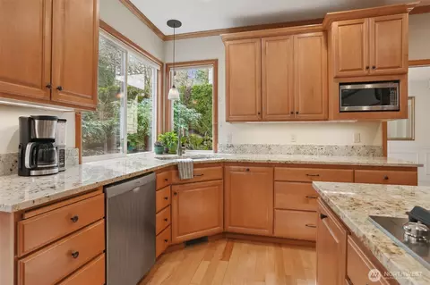 4728 177th Pl SE, Bothell, WA 98012 photo 9
