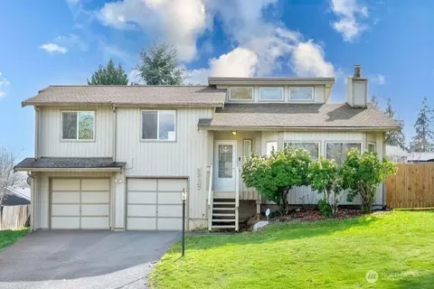 2313 SW 349th Pl, Federal Way, WA 98023