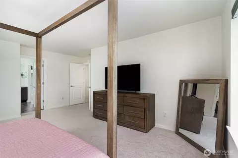 Bedroom - 2617 123rd Pl SE, Everett, WA 98208 photo 3 of 5