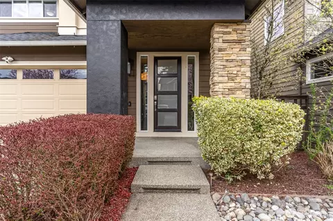 Entry Way - 2617 123rd Pl SE, Everett, WA 98208 photo 1 of 3