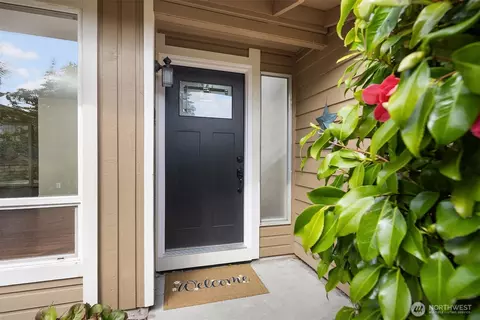 225 218th Pl SW, Bothell, WA 98021 photo 2