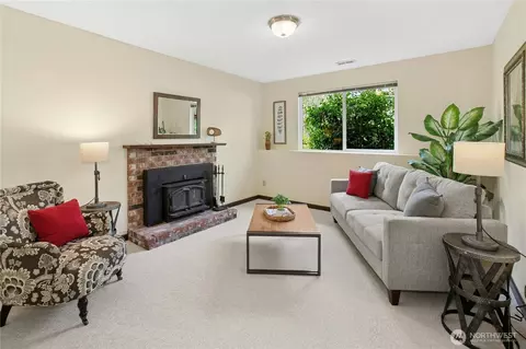 Living - 21826 1st Ave W, Bothell, WA 98021 photo 3 of 4