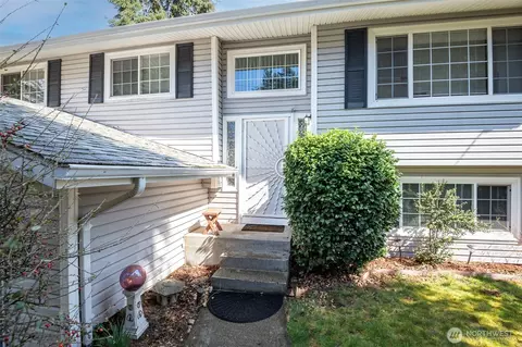 37252 Military Rd S, Auburn, WA 98001