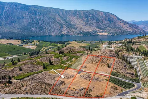 157 Lainey Ln, Manson, WA 98831