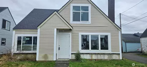 612 N Alder St, Aberdeen, WA 98520