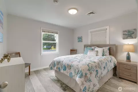 808 Spruce St E, Ilwaco, WA 98624 photo 19