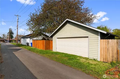 2310 Maple St, Everett, WA 98201 photo 3