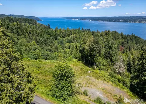 440 E Go Onna Dr, Quilcene, WA 98376