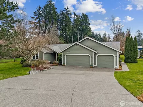3219 Skooter Ln NE, Olympia, WA 98506