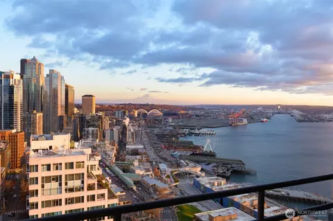 2125 1st Ave #3202, Seattle, WA 98121