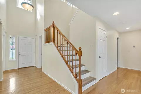 Entry Way - 19225 205th St E, Orting, WA 98360 photo 1 of 3