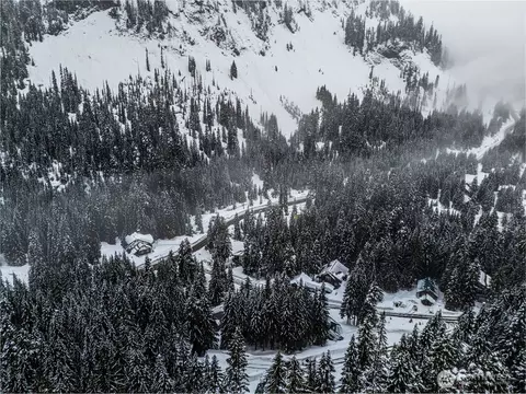 5 St Anton Strasse, Snoqualmie Pass, WA 98045