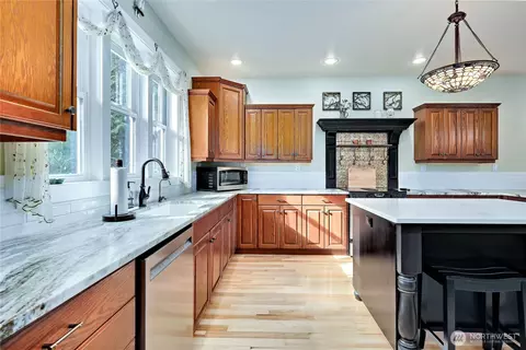 Kitchen - 41 Buck Ct, Sequim, WA 98382 photo 1 of 2