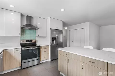 23109 14th Pl W, Bothell, WA 98021 photo 3