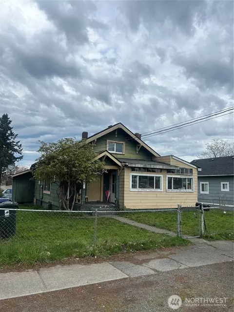 1631 S 35th S, Tacoma, WA 98418