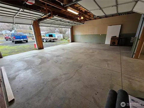 195 Second SE, Dixie, WA 99329 photo 6