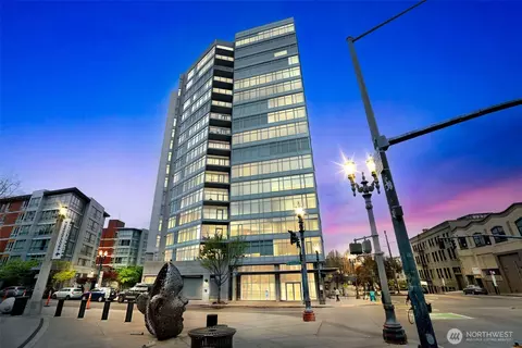 1926 W Burnside St #407, Portland, OR 97209