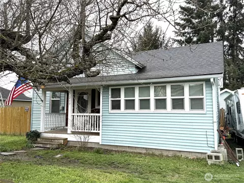 217 Pearl St, Buckley, WA 98321