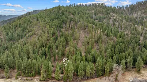 11 Cougar Gulch Rd, Cle Elum, WA 98922