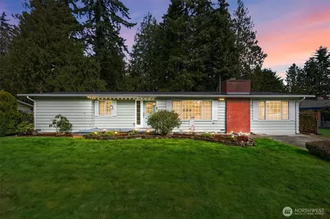 7775 Blake View Dr SE, Port Orchard, WA 98366