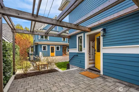 Exterior - 1111 19th Ave E, Seattle, WA 98112 photo 4 of 6