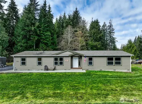 6308 W Flowing Lake Rd, Snohomish, WA 98290
