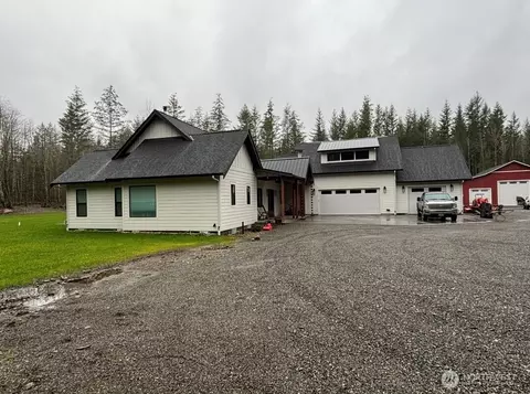 35831 301 St Pl SE, Enumclaw, WA 98022