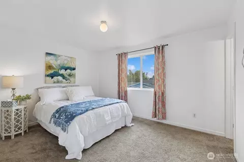 Bedroom - 314 Broadway Blvd, Algona, WA 98001 photo 1 of 3