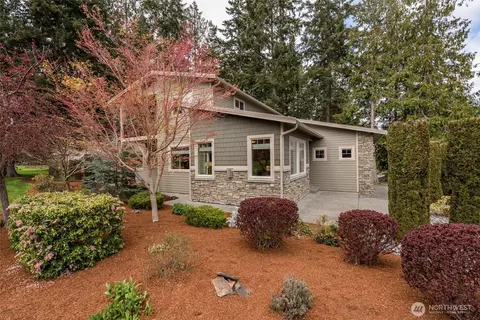 114 Greenway Dr, Sequim, WA 98382 photo 2