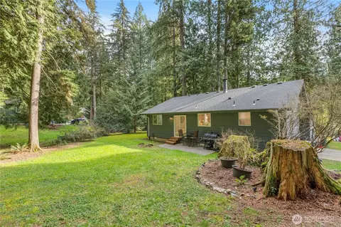32 Western Ln, Bellingham, WA 98229