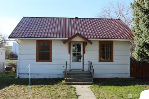 112 E 3rd St, Lind, WA 99341