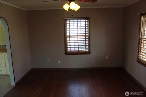 Living - 112 E 3rd St, Lind, WA 99341 photo 1 of 2
