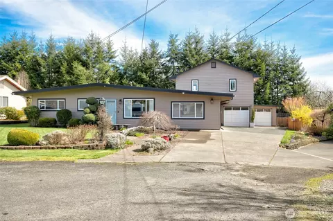 1012 Fairway Ter, Aberdeen, WA 98520