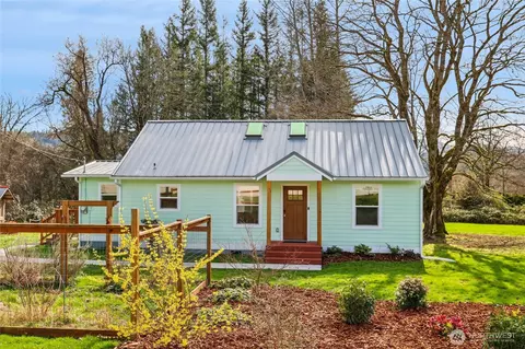 35430 SE Fish Hatchery Rd, Fall City, WA 98024